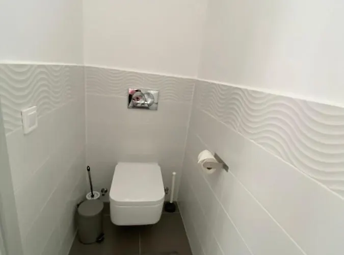 Luxury Garden House Ii In The Center Дом отдыха *