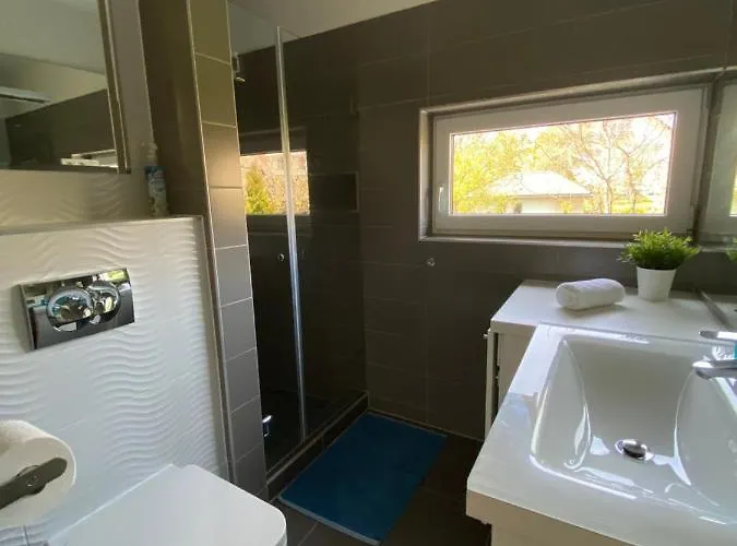 Luxury Garden House Ii In The Center Дом отдыха